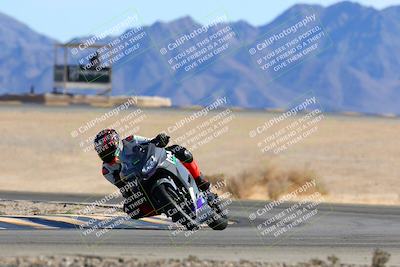 media/Jan-08-2022-SoCal Trackdays (Sat) [[1ec2777125]]/Turn 4 (1145am)/